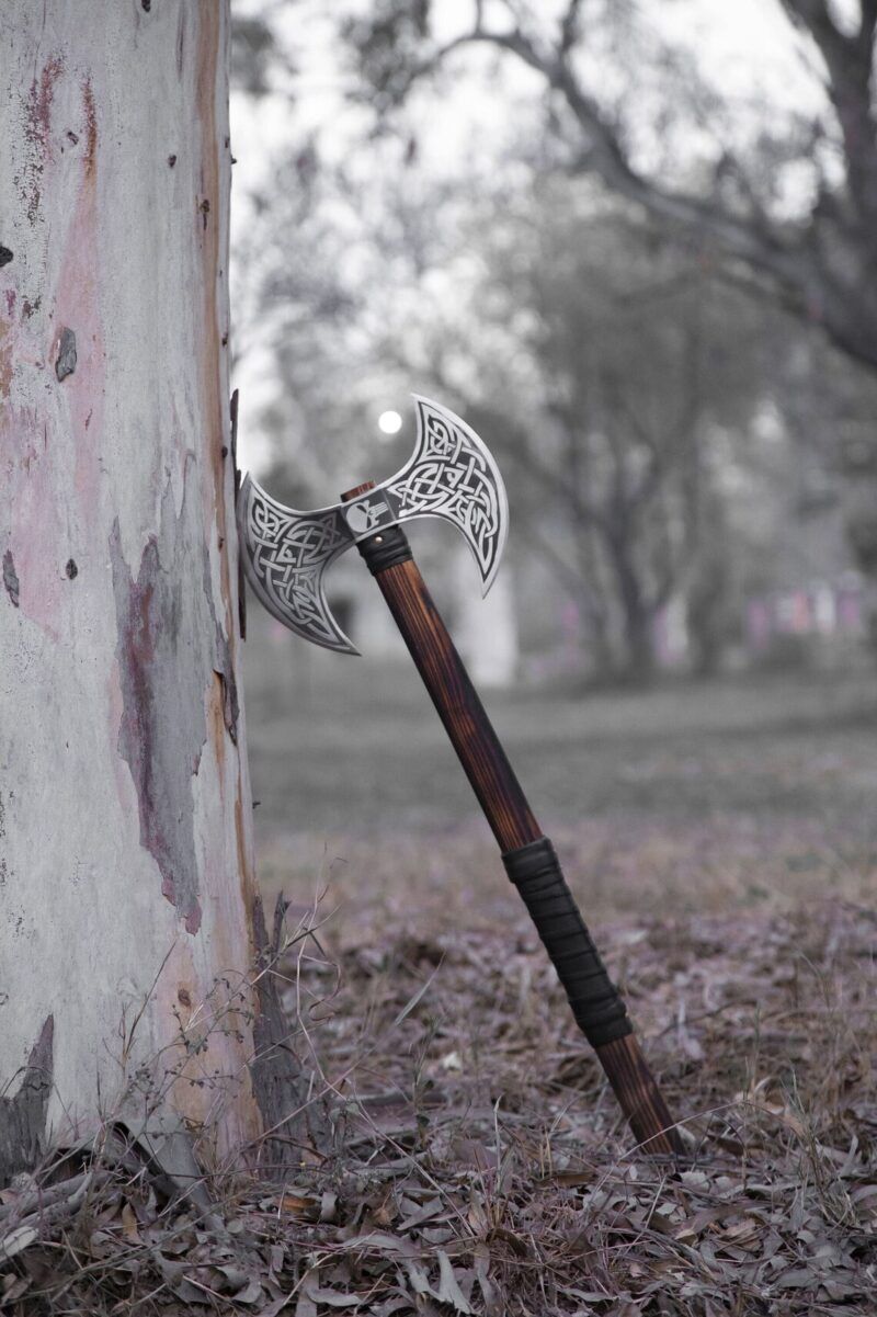 Ash Wood Shaft and Leather Sheath